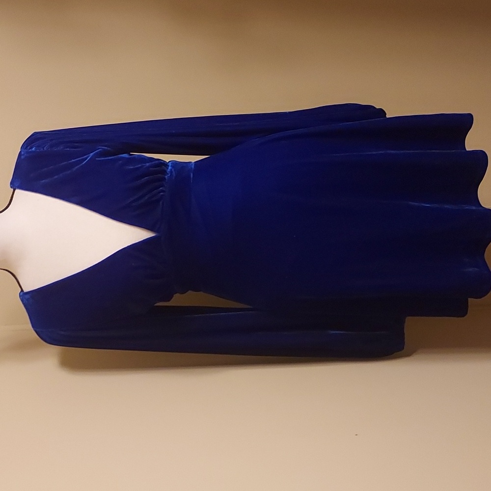 Aura Deep Blue Midi Dress